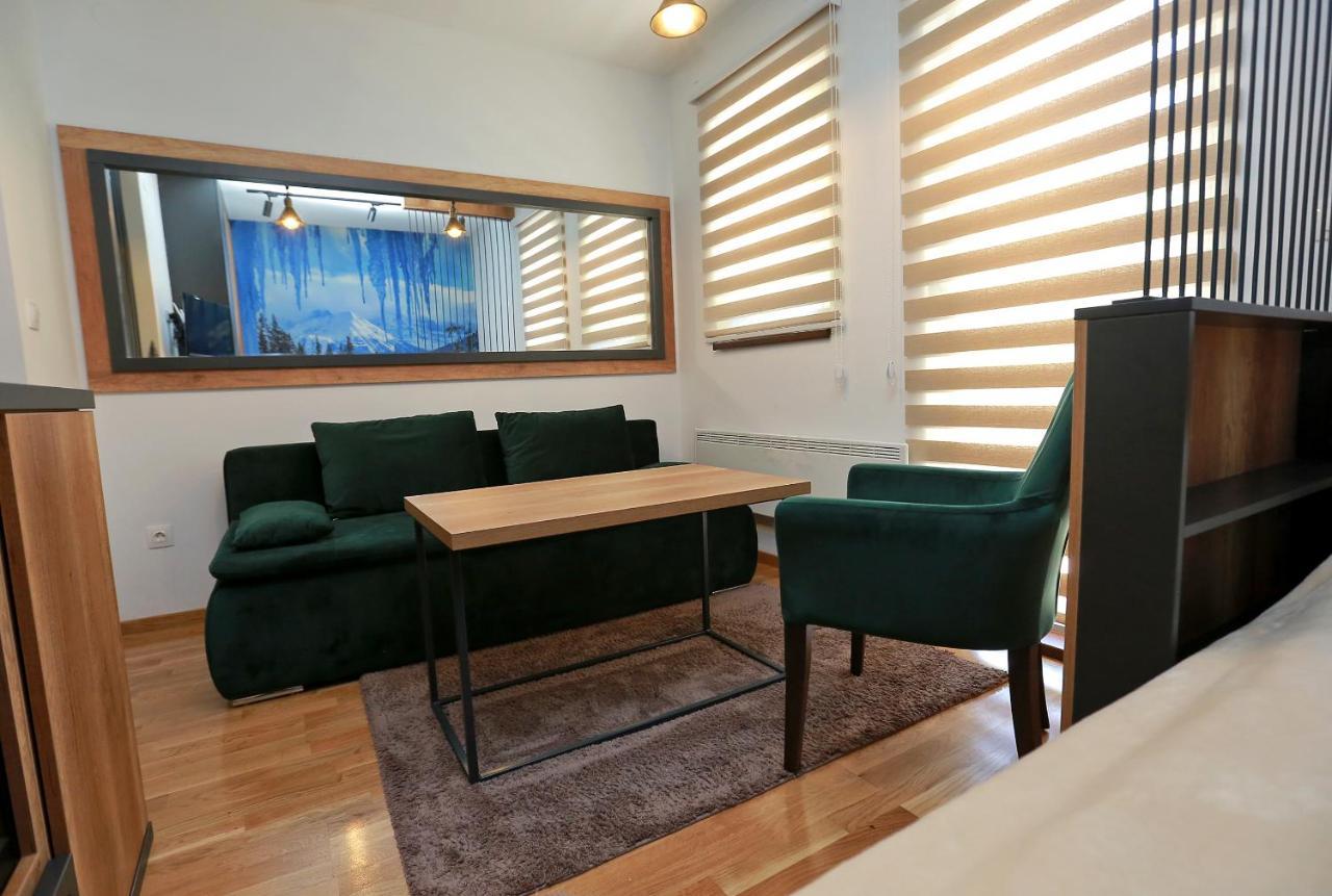 Apartman Kutak Яхорина Экстерьер фото