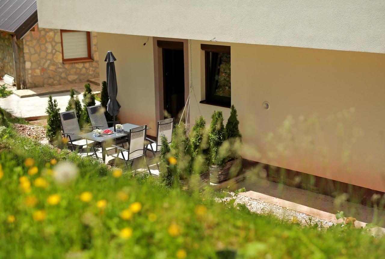 Apartman Kutak Яхорина Экстерьер фото
